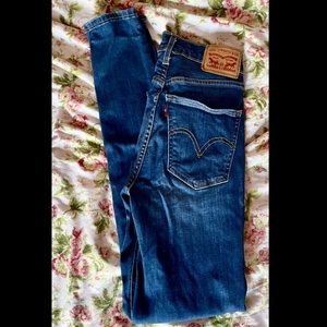 Levi’s Mile High Super Skinny Jeans